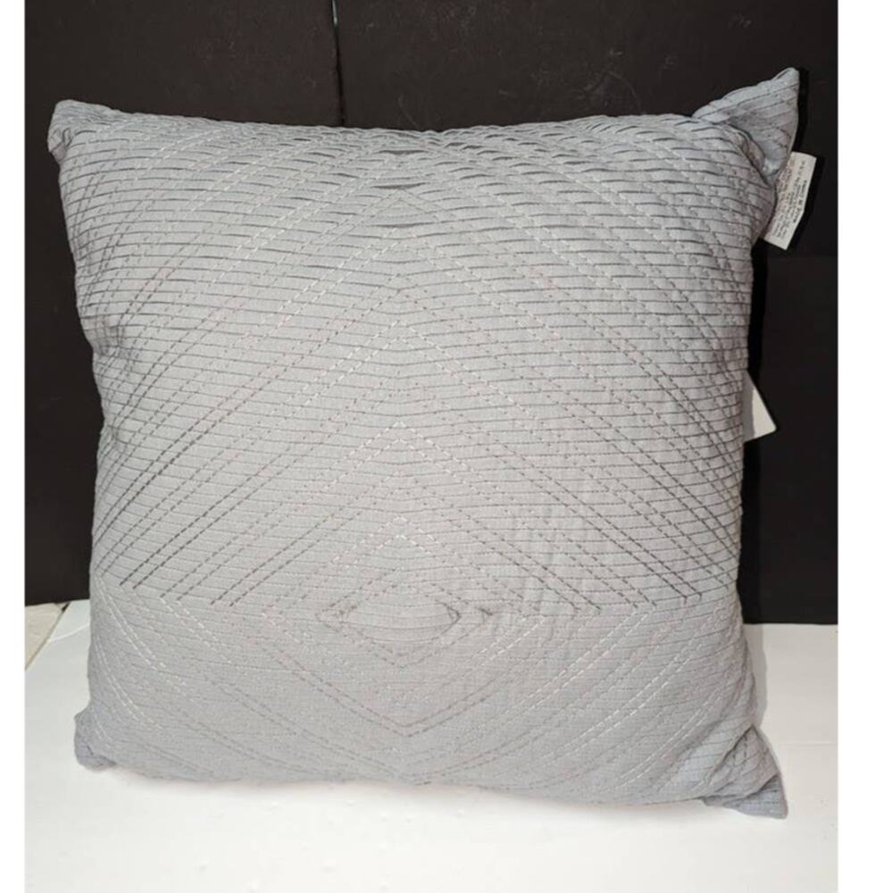 Hotel Collection Light Blue/Gray Decorative Pillow 20x20 linen blend NEW